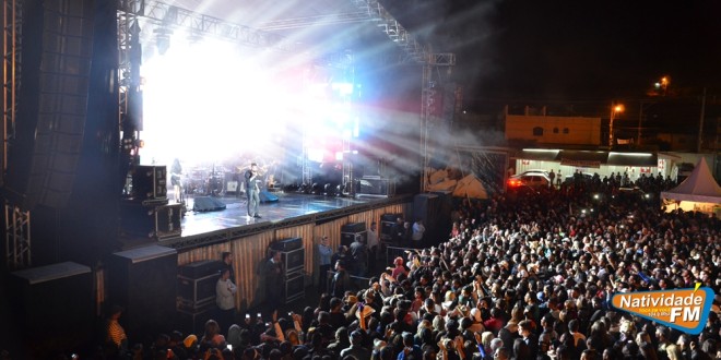 Fãs vão ao delírio com o cantor Eduardo Costa – VEJA AS FOTOS Fãs vão ao delírio com o cantor Eduardo Costa – VEJA AS FOTOS